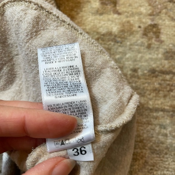 Juicy Couture Hooded Shirt size Medium - Picture 6 of 9